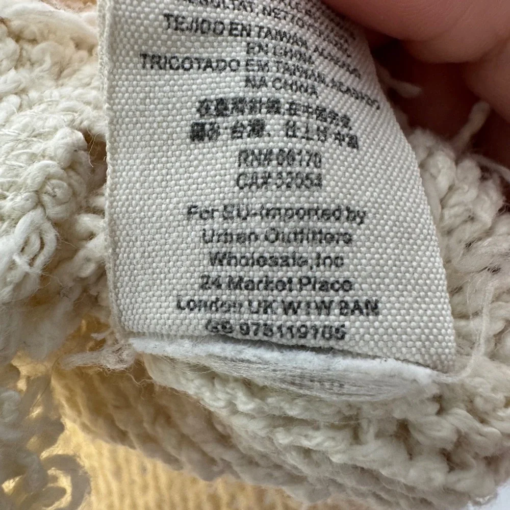 Free People Cream Cable Knit V-Neck Sweater Frayed Hem Ivory Cotton Womens Sz XS